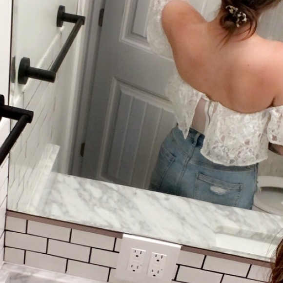 Guess corset style crop top - Picture 8 of 10